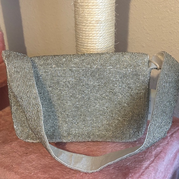 SOL and MER Beaded Baguette Shoulder Bag- silver and teddy bear. NWT. - Picture 5 of 5